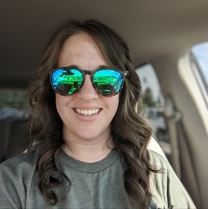 Meet your Posher, Rebekah